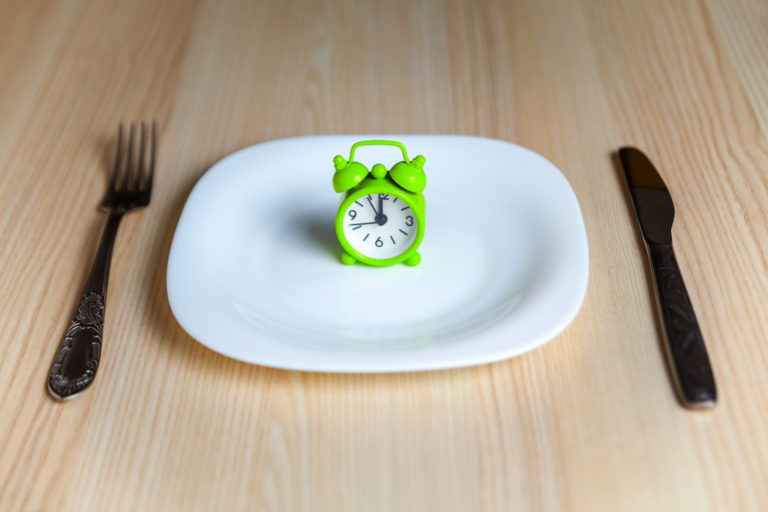 what-really-matters-about-meal-timing-and-frequency-laura-schoenfeld