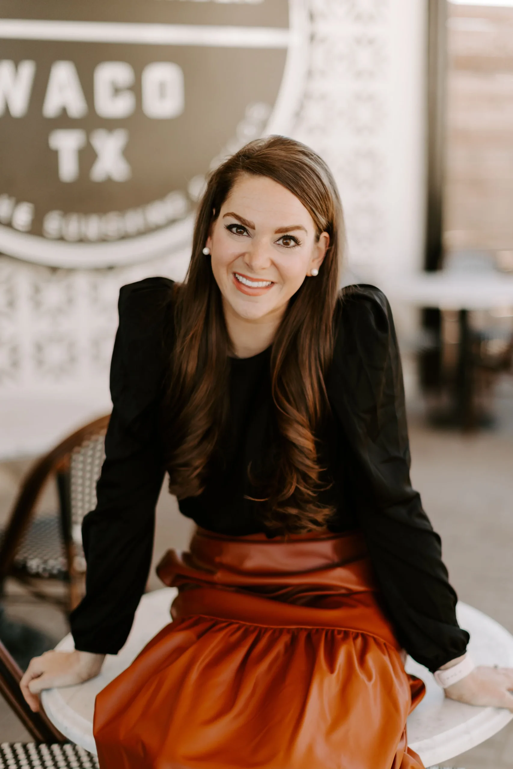 Lindsey Lusson high-ticket group coaching for health coaches