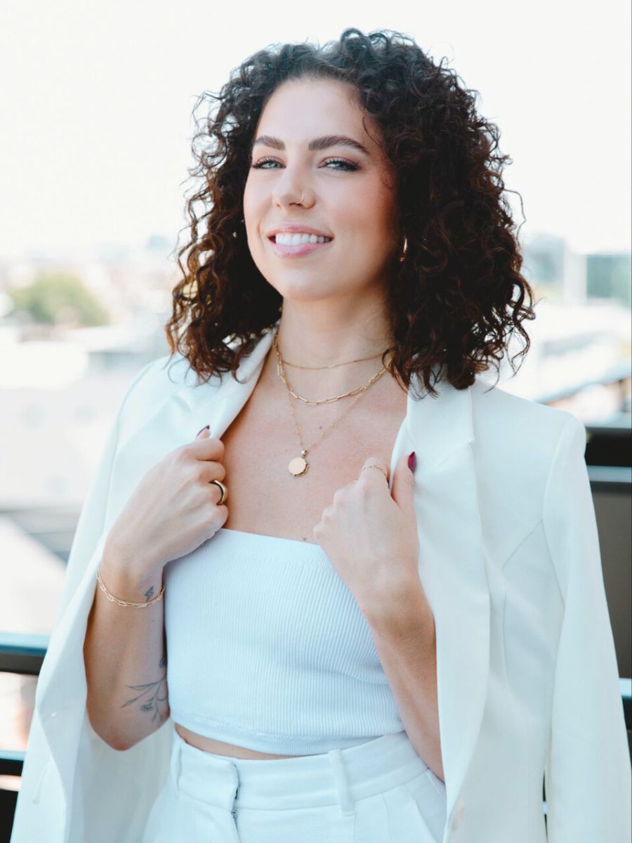 Dr. Kasey Jo Orvidas photo in blog about mindset coaching skills