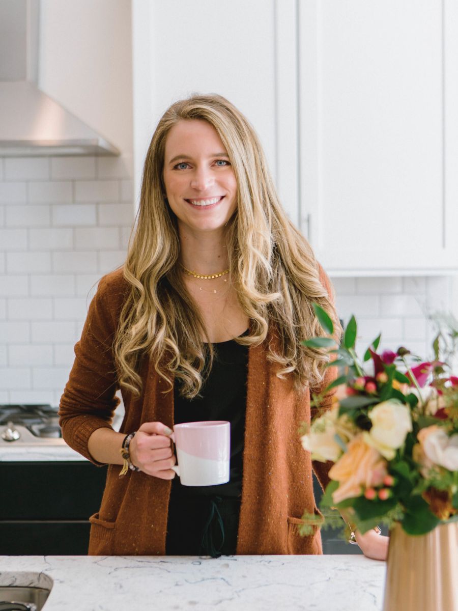 Business Coach Laura Schoenfeld photo on blog about how to get premium clients as a health coach